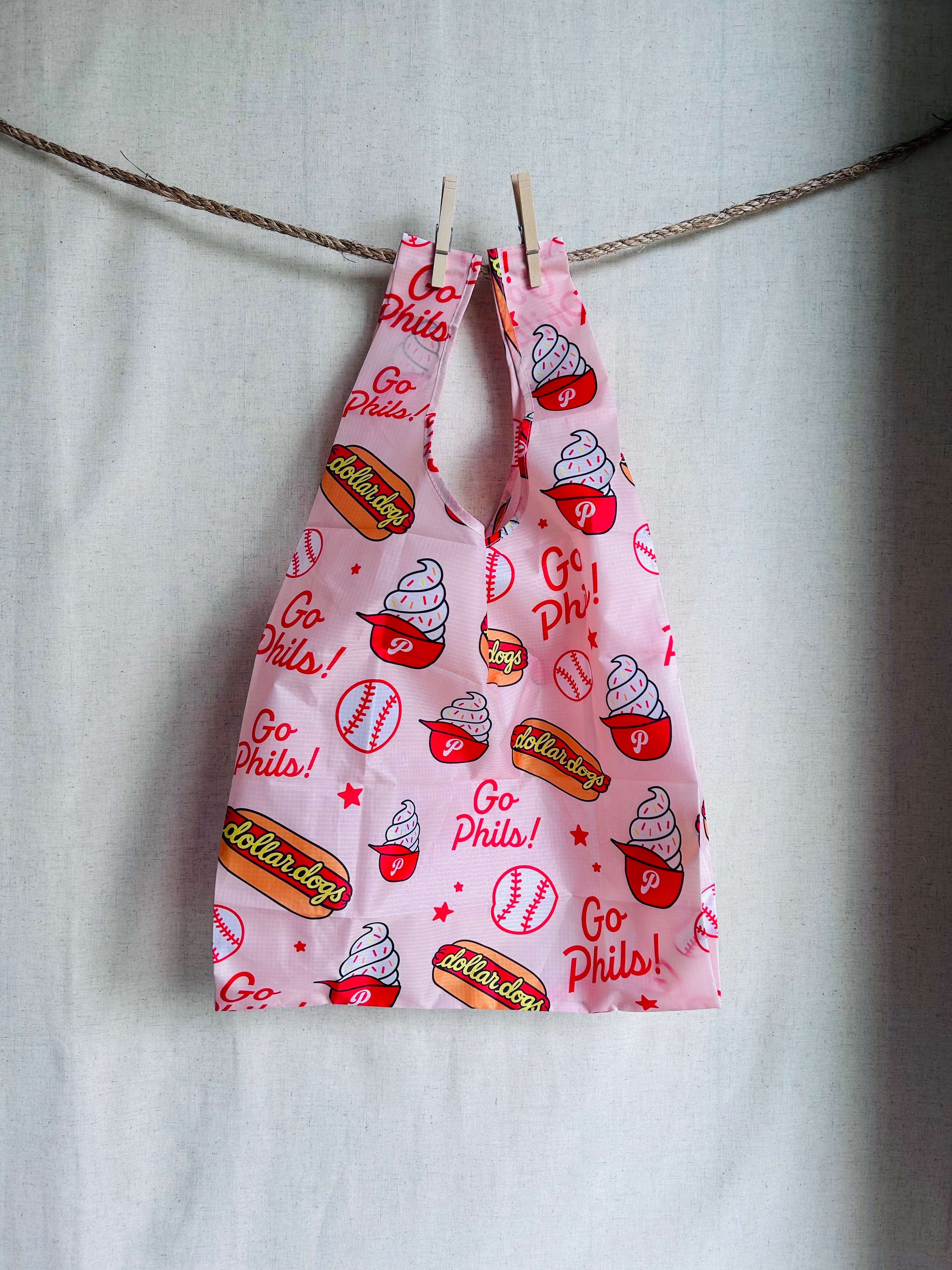 Dollar Dogs Reusable Tote