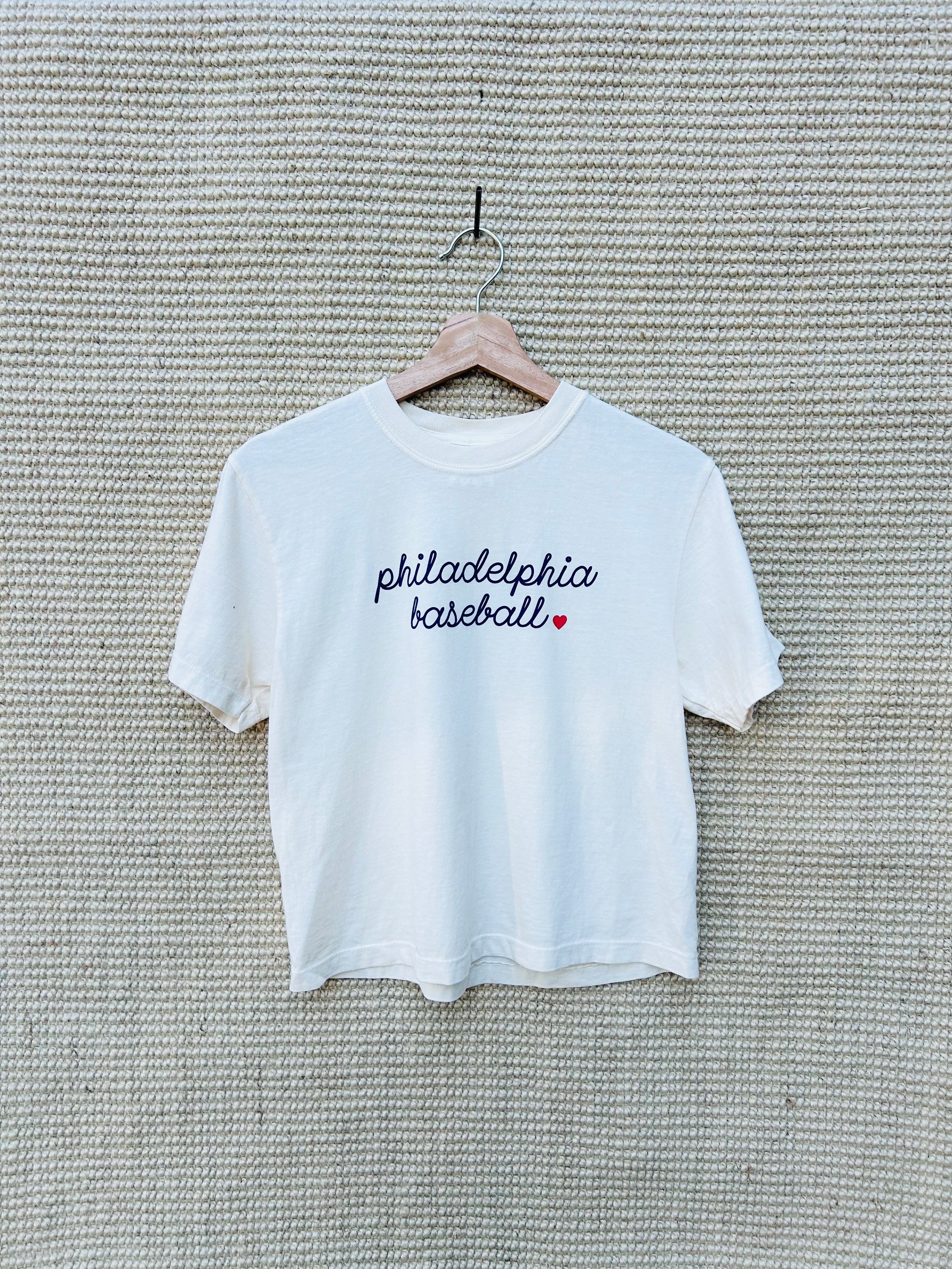 Philadelphia Baseball Heart Cropped Tee