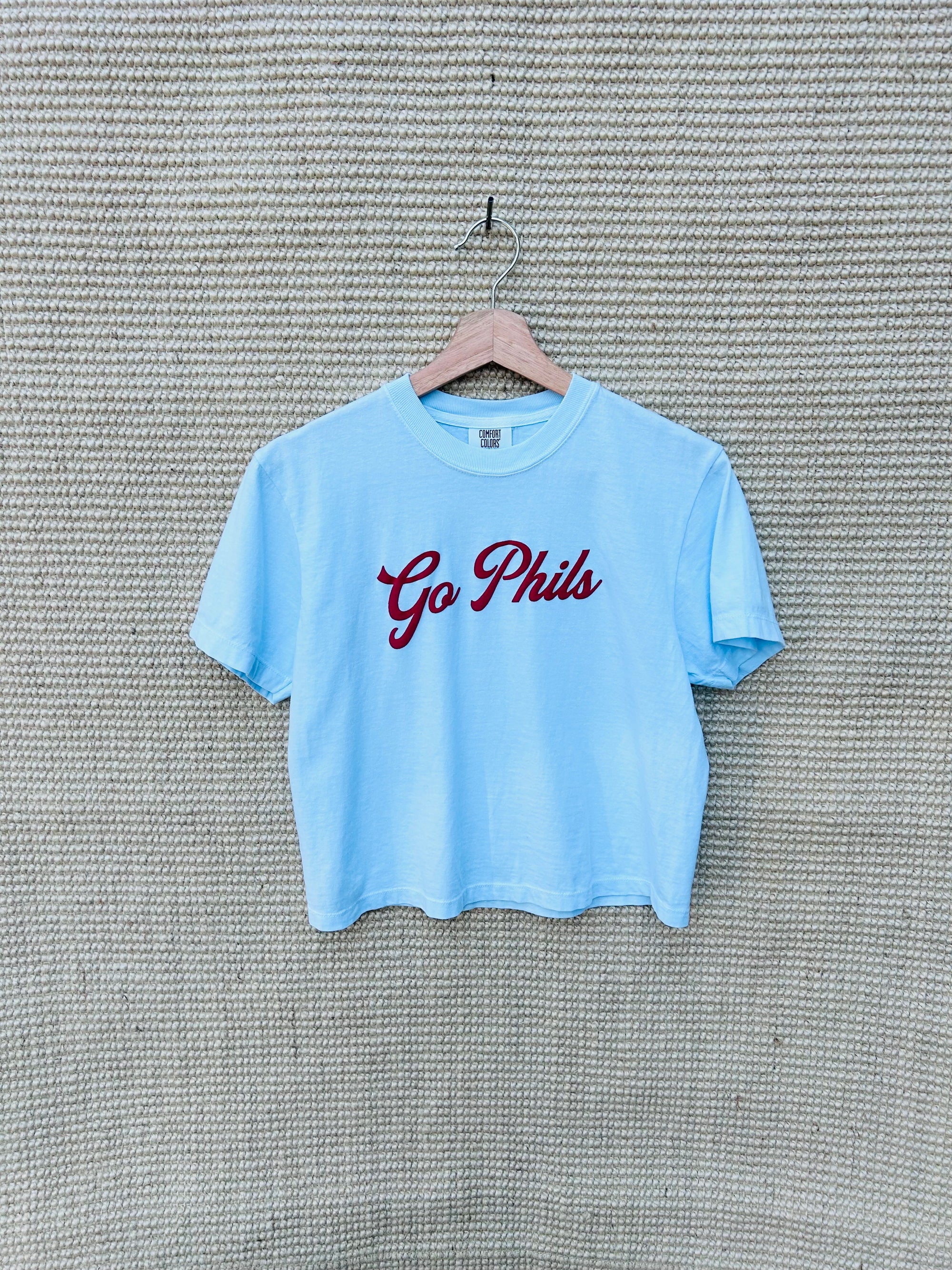 Go Phils Script Cropped Tee