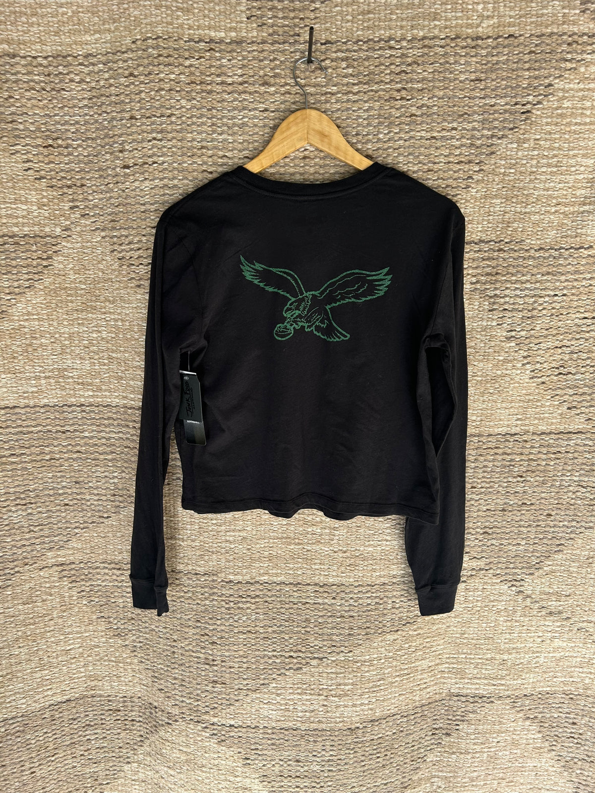 Philadelphia Eagles Cropped Long Sleeve Tee