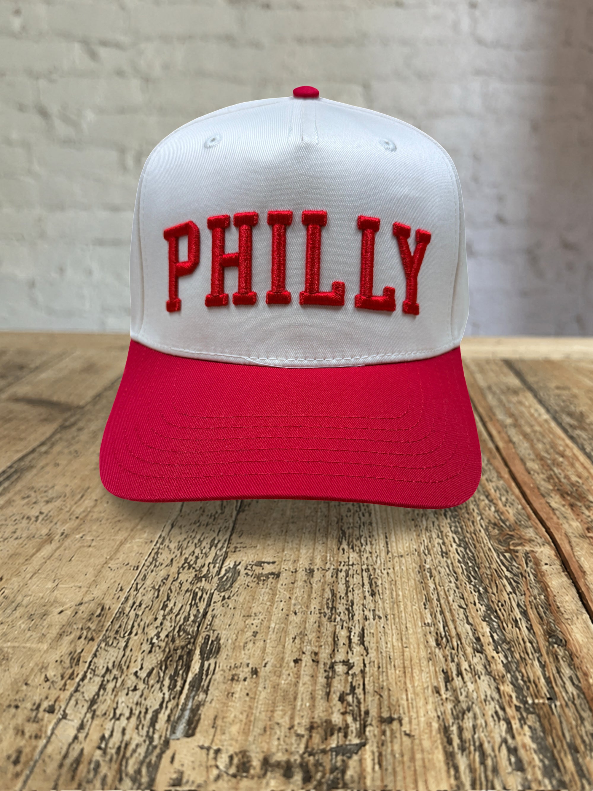 Philly Arched Snapback Hat - Natural w Red