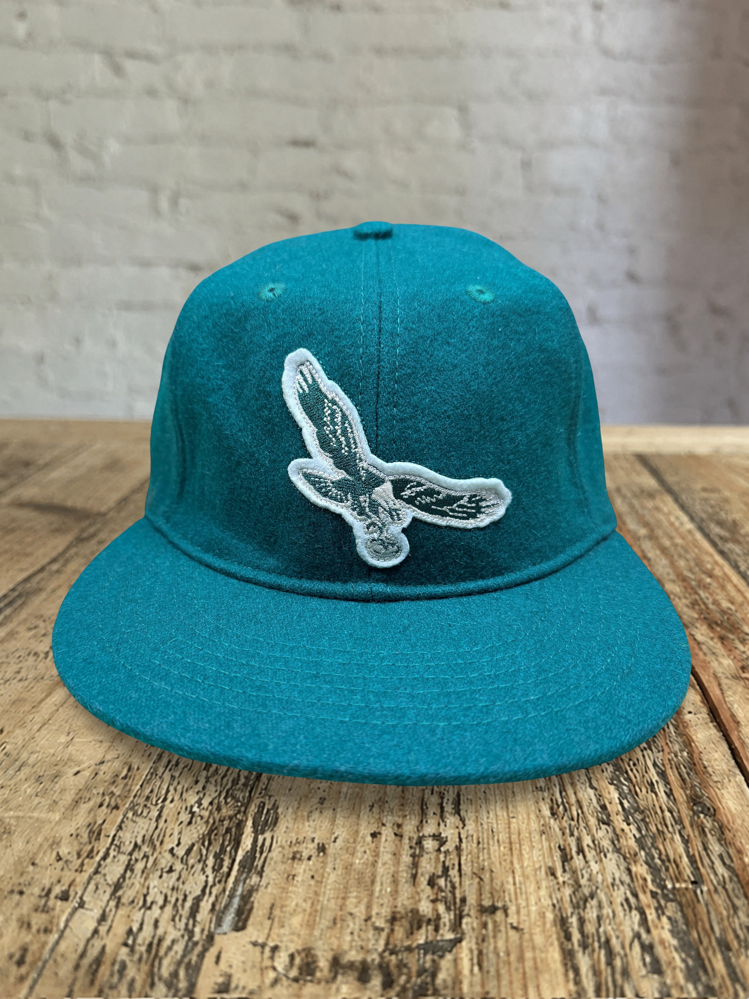 Vintage Bird Felt Flat Brim Hat - Green
